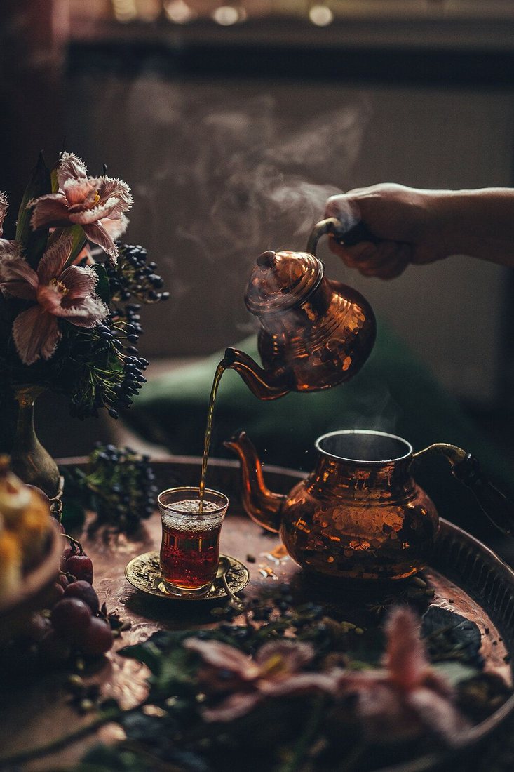 A slow ritual of pouring tea